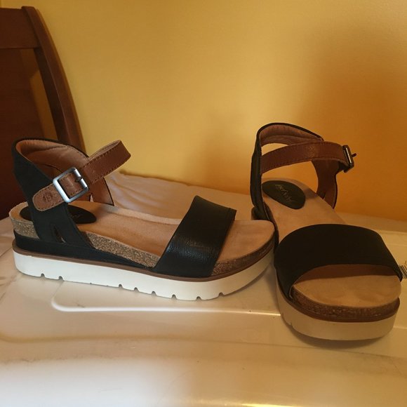 Josef Seibel Shoes - Josef Seibel Black Leather Sandals